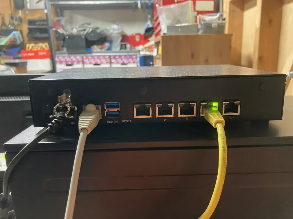 back of the router with many ethernet ports